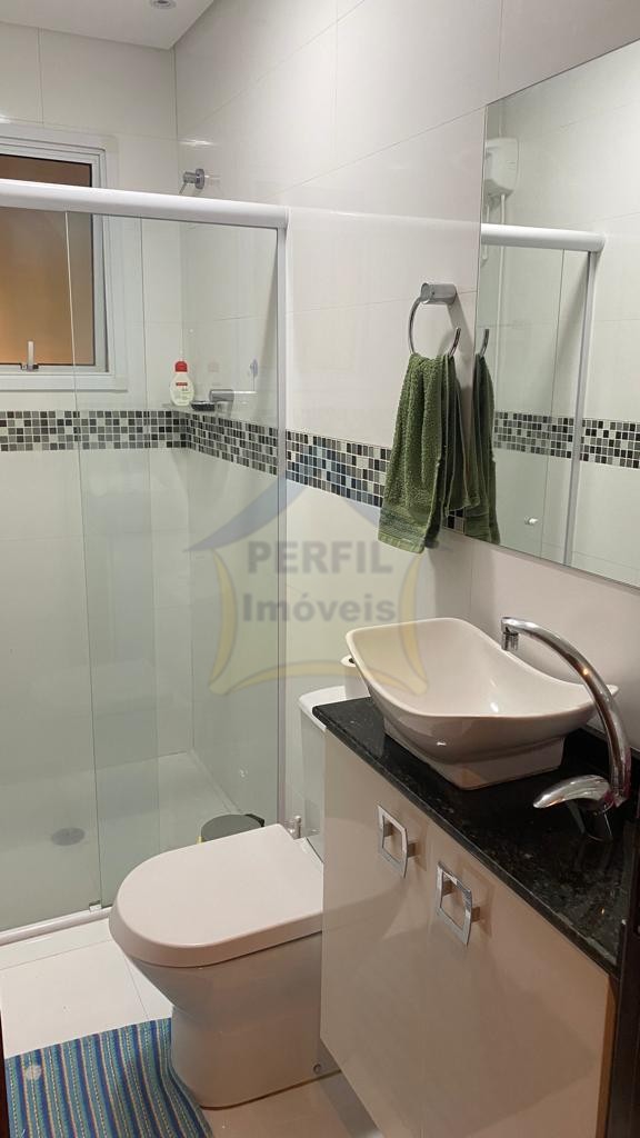 APARTAMENTO à venda em SCS / Baeta Neves