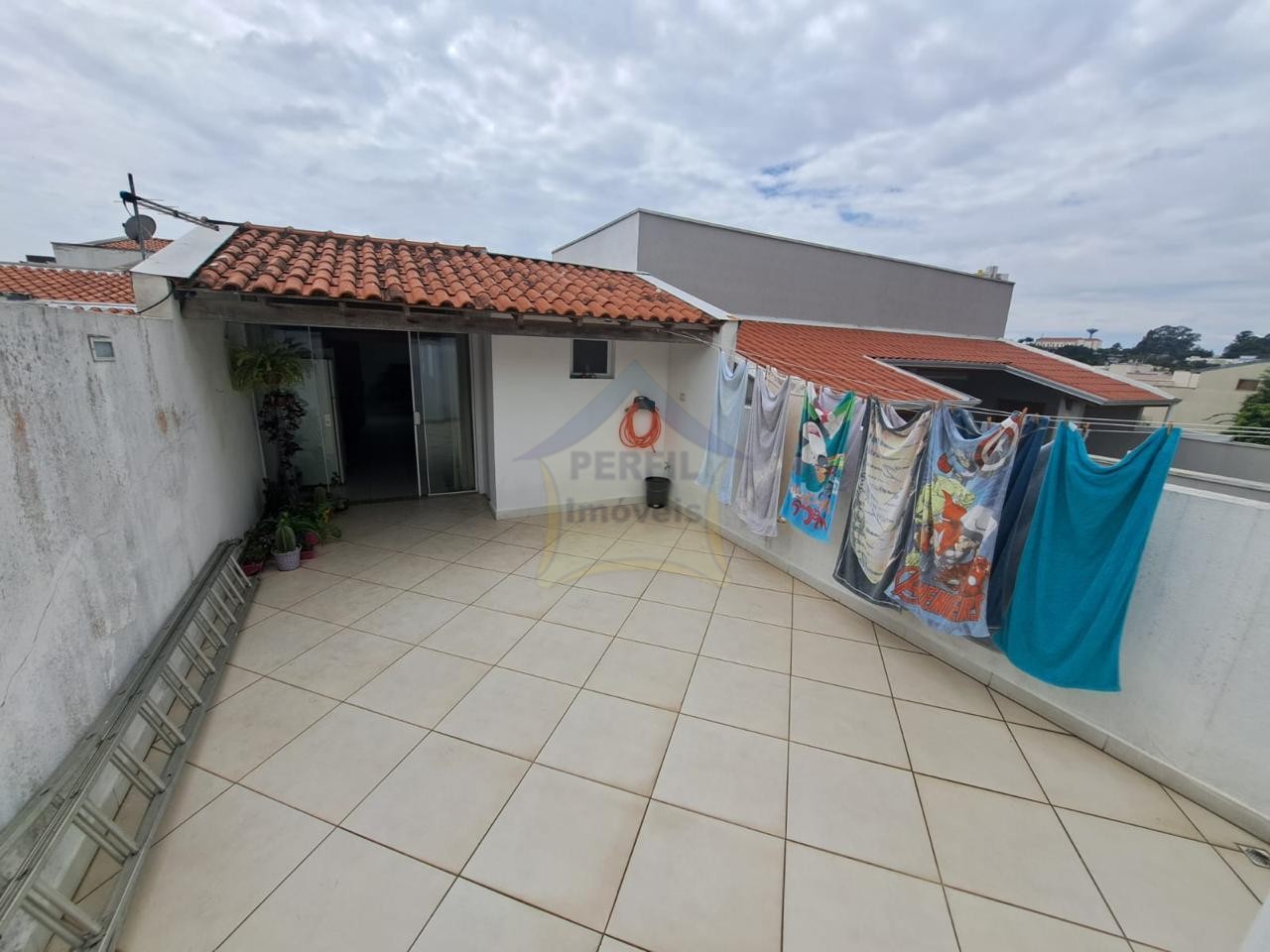 LINDA Cobertura à venda no bairro Santa Maria em Santo André Exc. Local