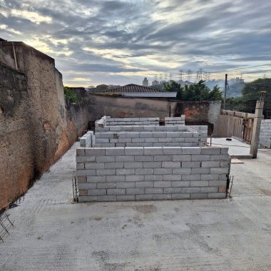 Terreno para Venda no bairro Jardim Cristiane em Santo André