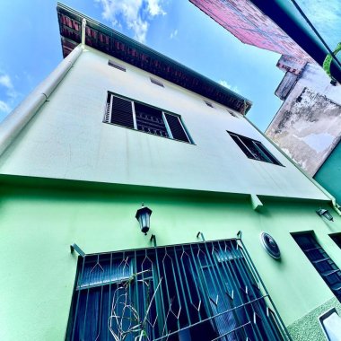 Sobrado 4 quartos para Venda no bairro Vila Junqueira em Santo André