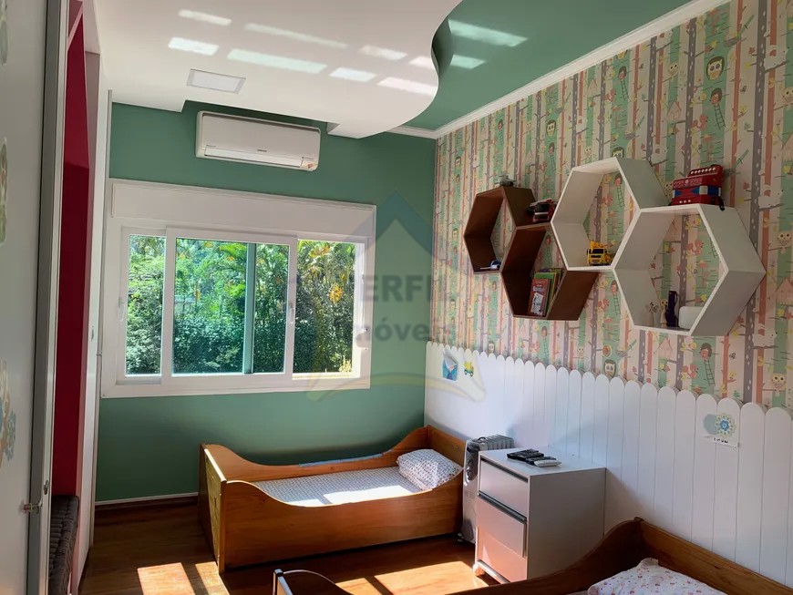 Sobrado 4 quartos para Venda no bairro Represa em Ribeirão Pires