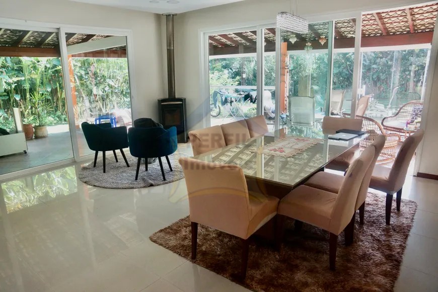 Sobrado 4 quartos para Venda no bairro Represa em Ribeirão Pires