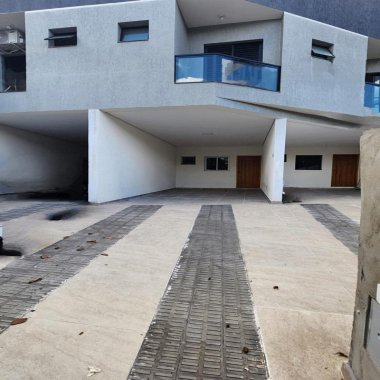 Sobrado 3 quartos para Venda no bairro Vila Curuçá em Santo André