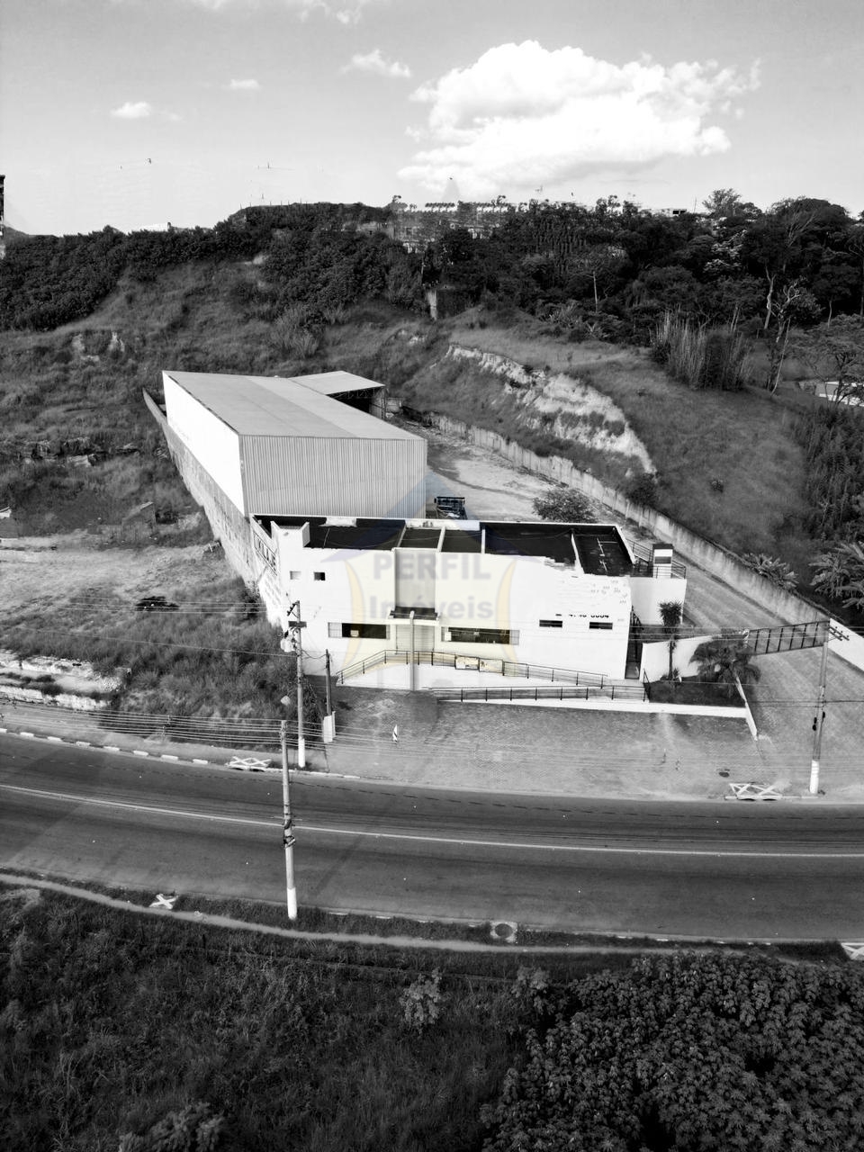 Galpão para Locação anual  no bairro Jardim Revista em Suzano