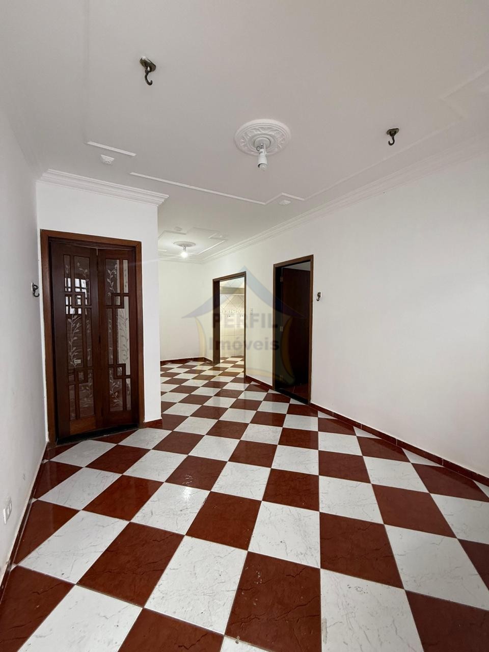 Casa 3 quartos para Locação Anual no bairro Campestre em Santo André