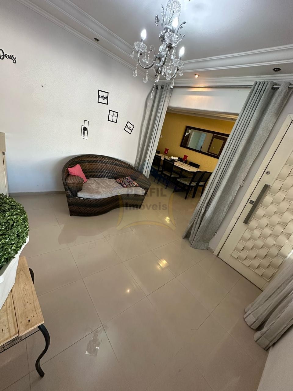 Sobrado 5 quartos para Venda no bairro Mauá em São Caetano do Sul