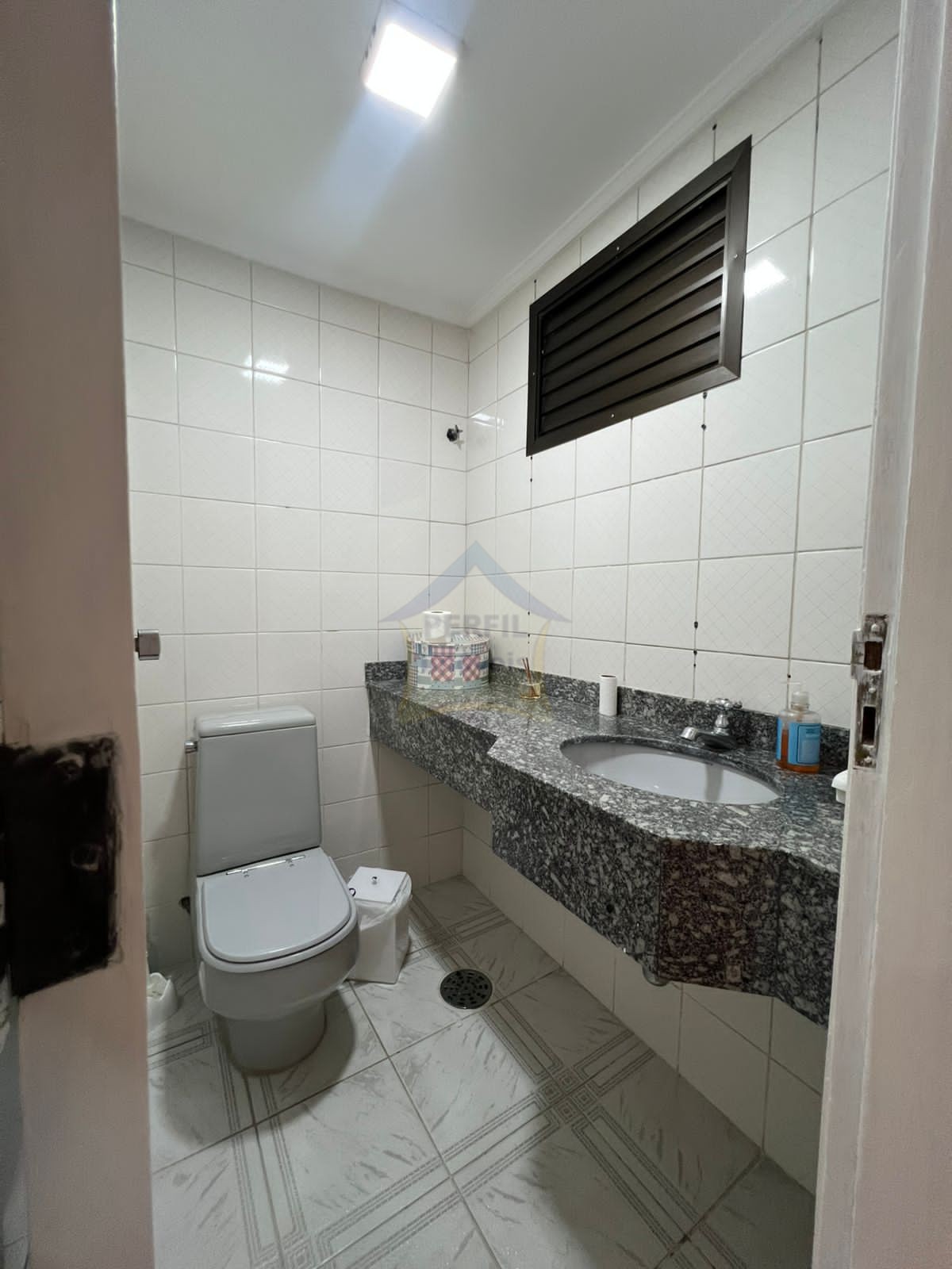 Apartamento 4 quartos para Locação Anual no bairro Vila Bocaina em Mauá