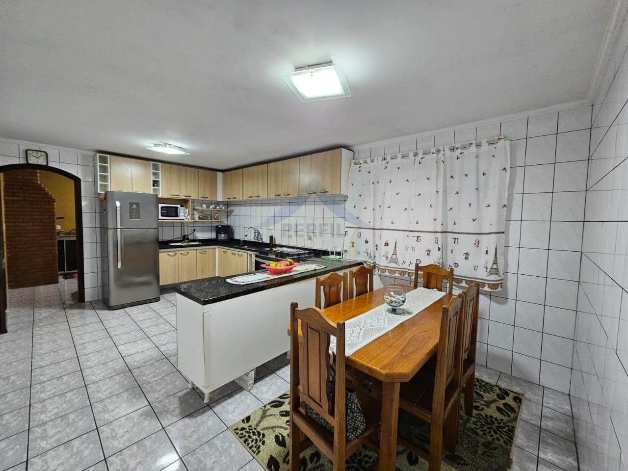 Sobrado 3 quartos para Venda no bairro Jardim Olinda em Mauá