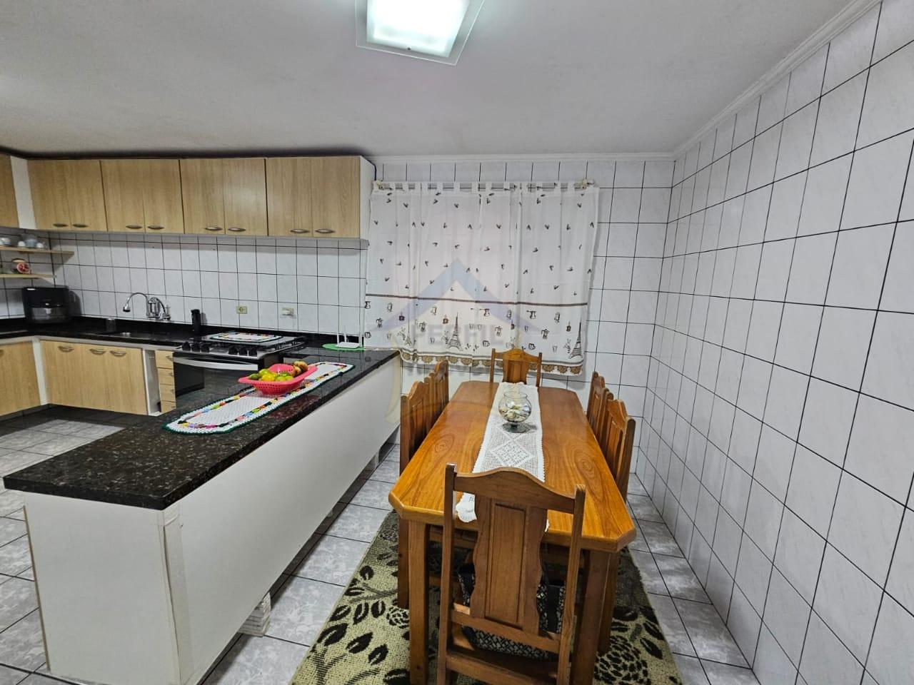 Sobrado 3 quartos para Venda no bairro Jardim Olinda em Mauá