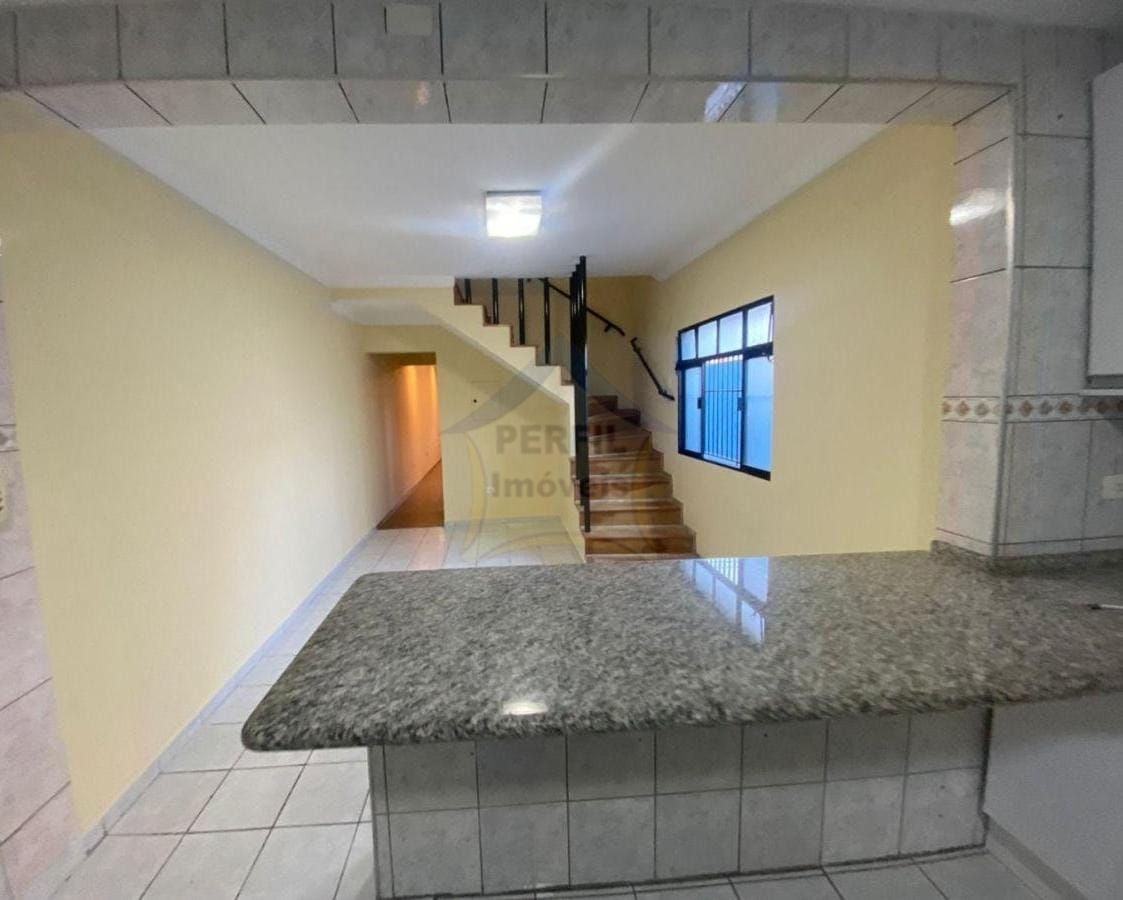 Sobrado 3 quartos para Venda no bairro Vila América em Santo André