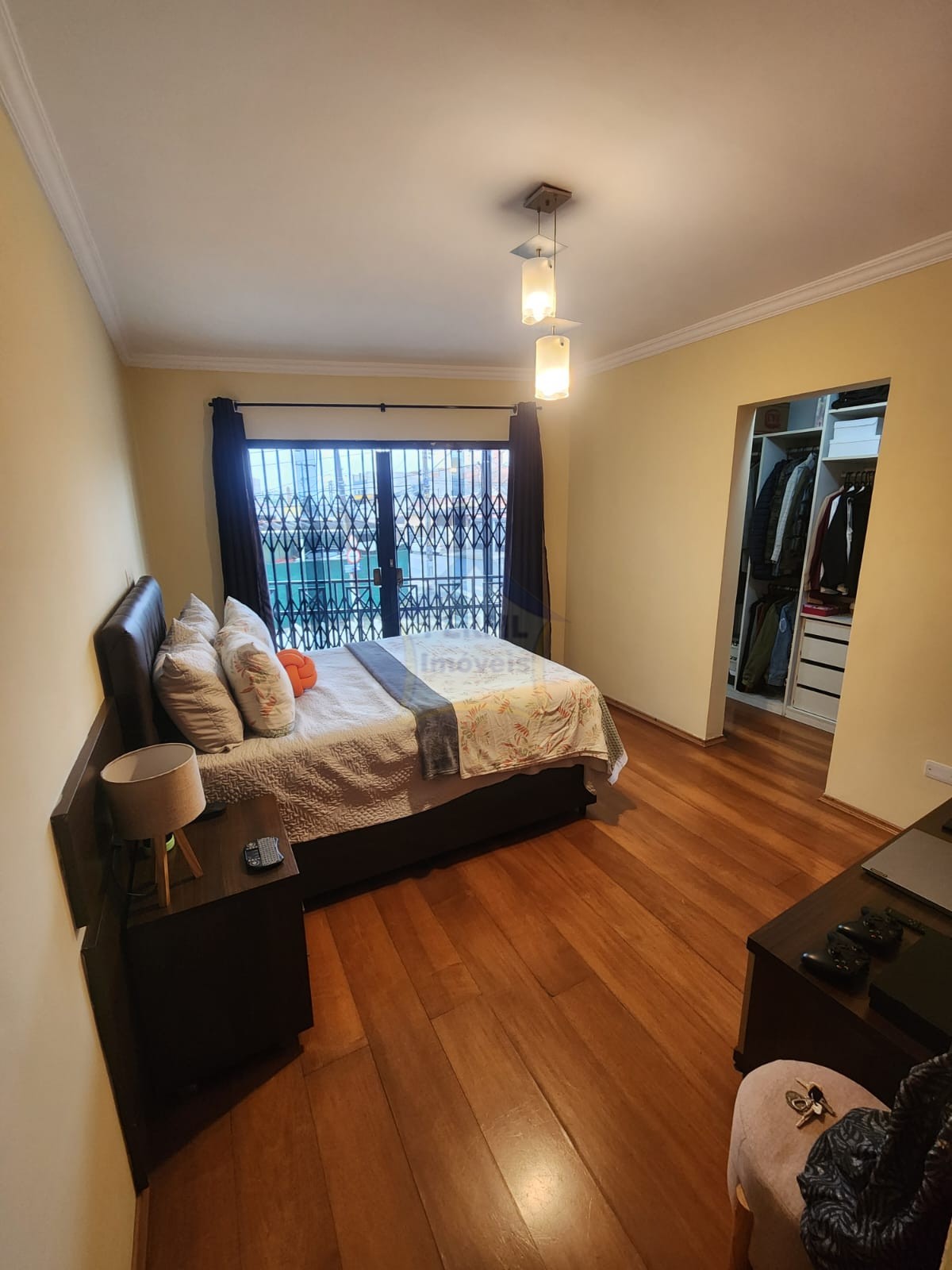 Sobrado 3 quartos para Venda no bairro Vila América em Santo André