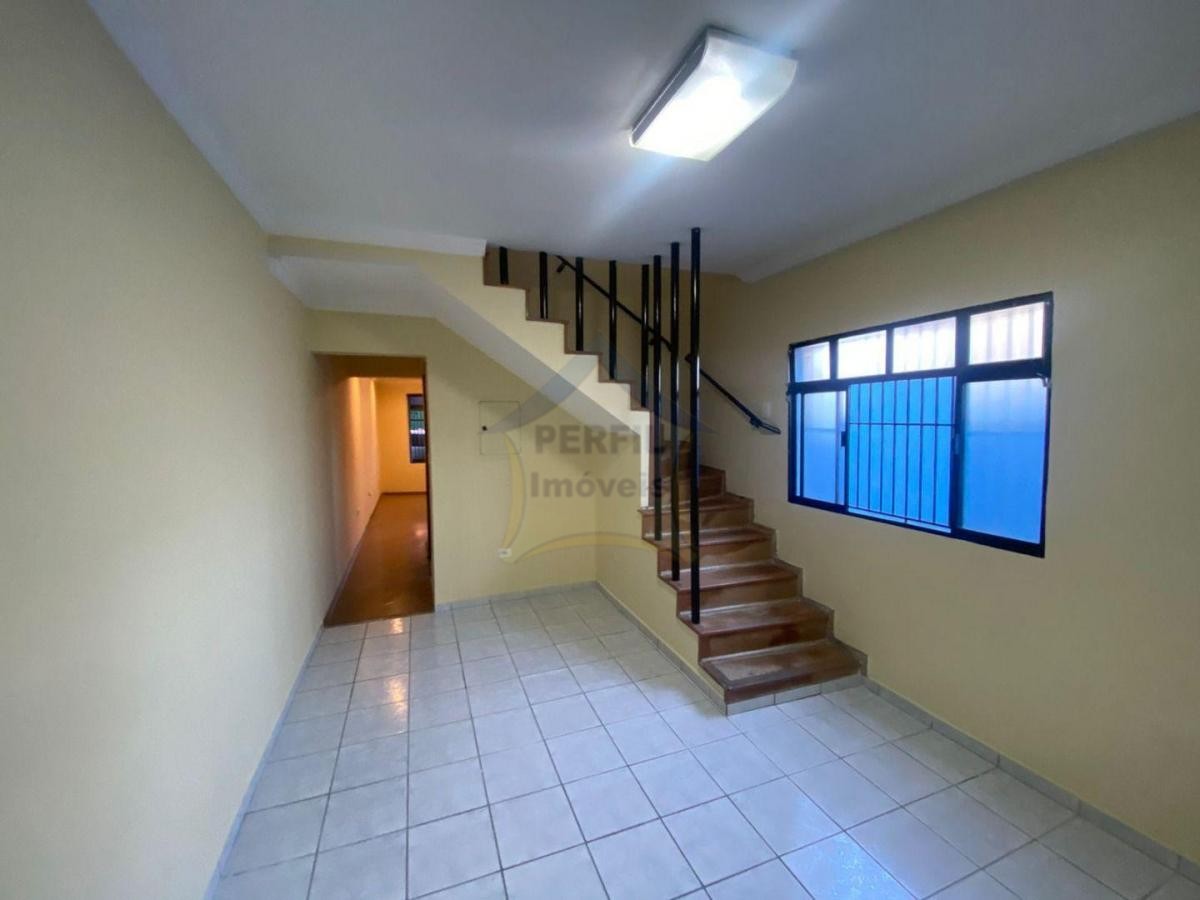 Sobrado 3 quartos para Venda no bairro Vila América em Santo André