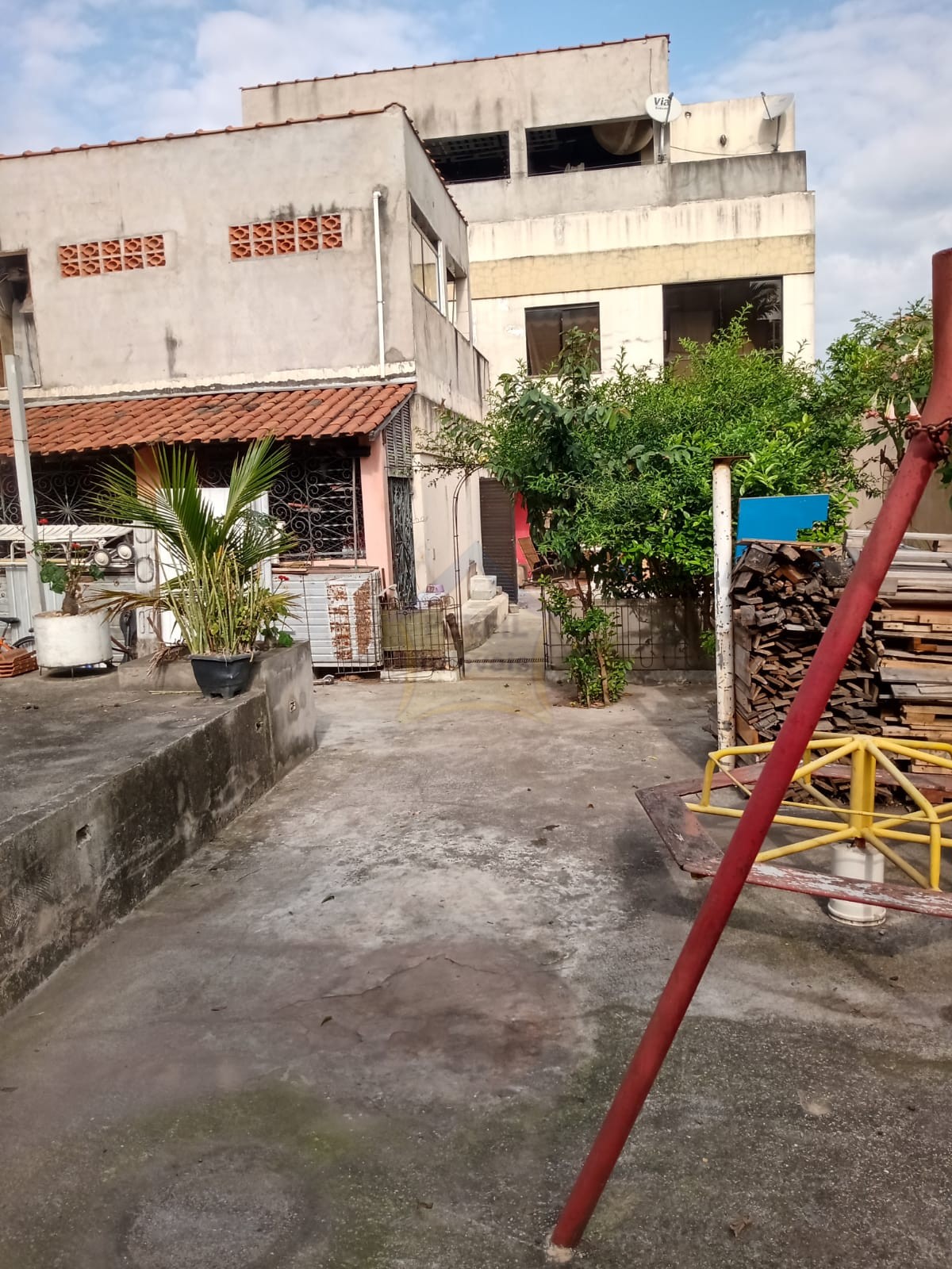 Casa 4 quartos para Venda no bairro Vila Palmares em Santo André