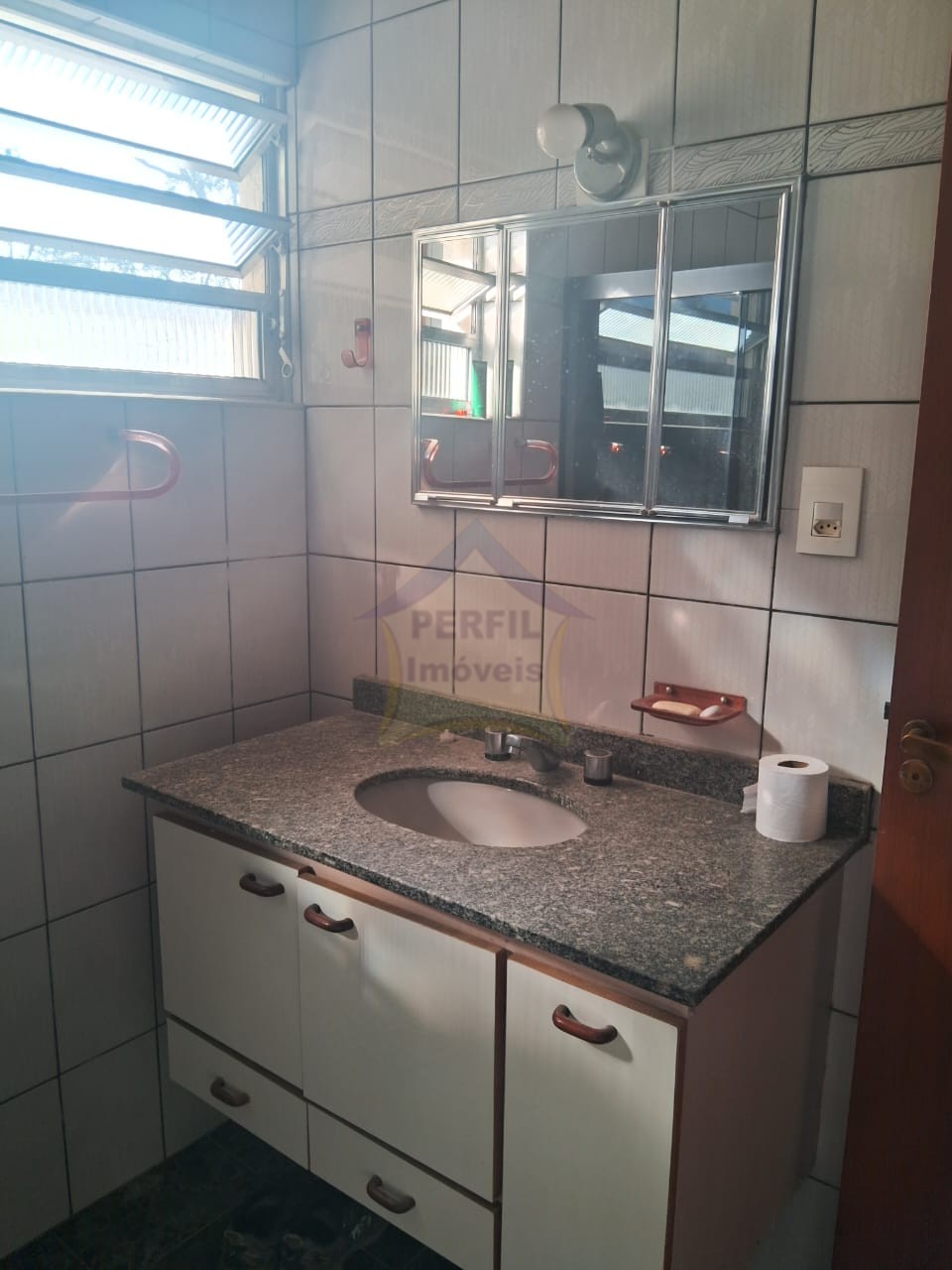 Casa 3 quartos para Venda no bairro Jardim Santo André em Santo André