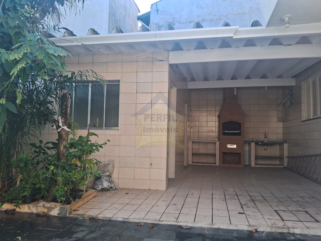 Casa 3 quartos para Venda no bairro Jardim Santo André em Santo André