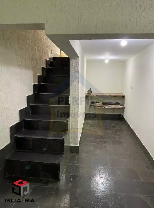 Casa 3 quartos para Venda no bairro Jardim Santo André em Santo André