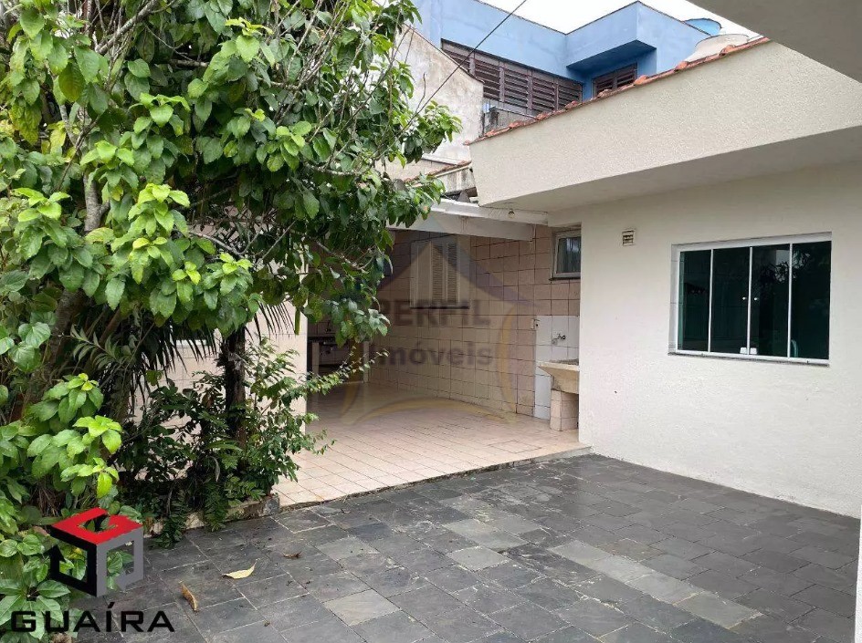 Casa 3 quartos para Venda no bairro Jardim Santo André em Santo André
