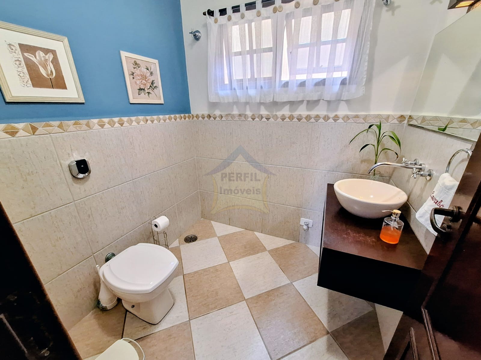 Sobrado 3 quartos para Venda no bairro Centro de Ouro Fino Paulista em Ribeirão Pires