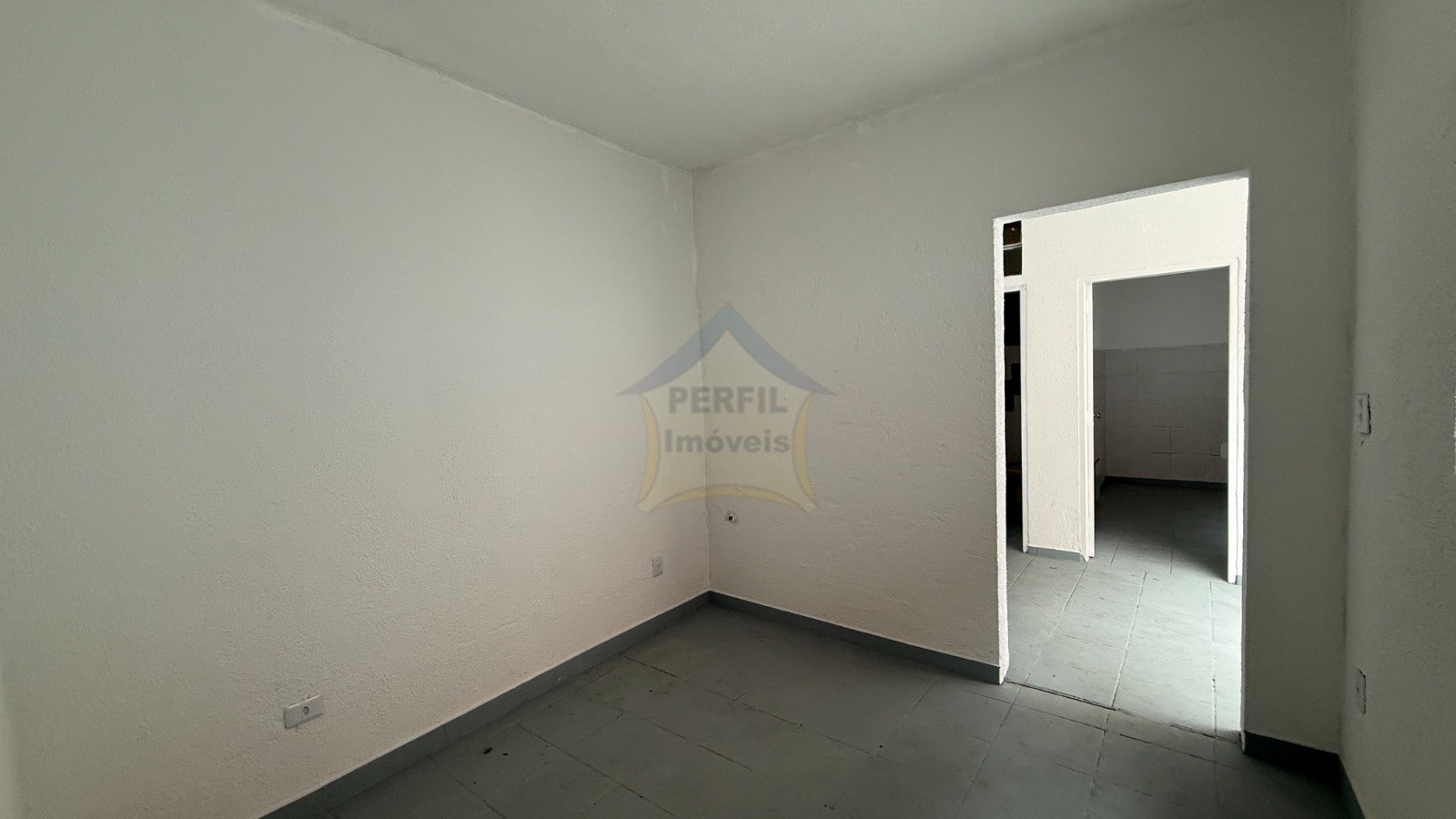 Casa 3 quartos para Locação Anual no bairro Vila Gilda em Santo André