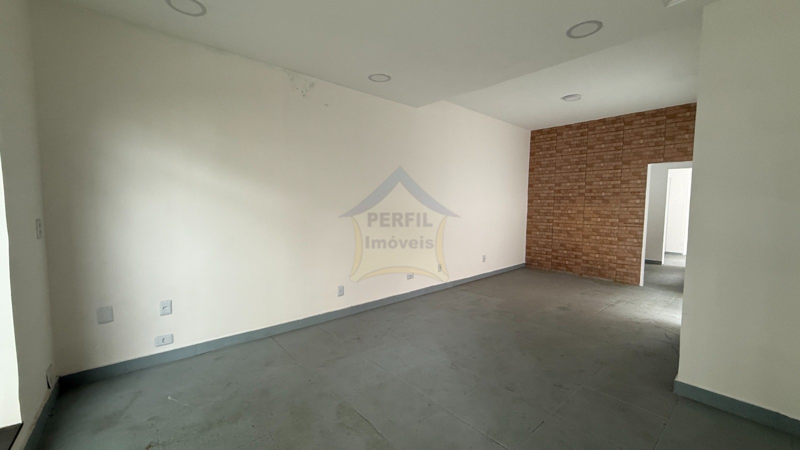 Casa 3 quartos para Locação Anual no bairro Vila Gilda em Santo André