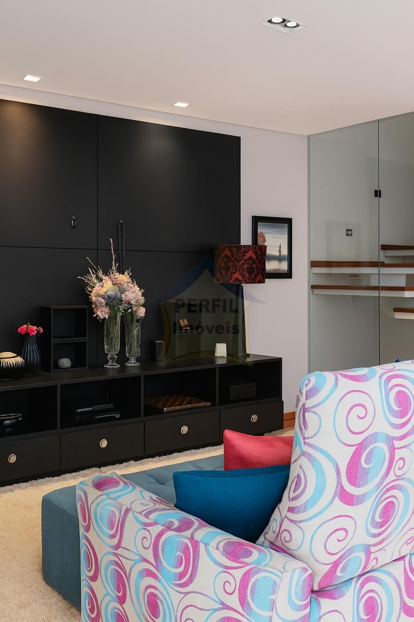 Casa 4 suítes para Venda no bairro Vila Guarani em Mauá