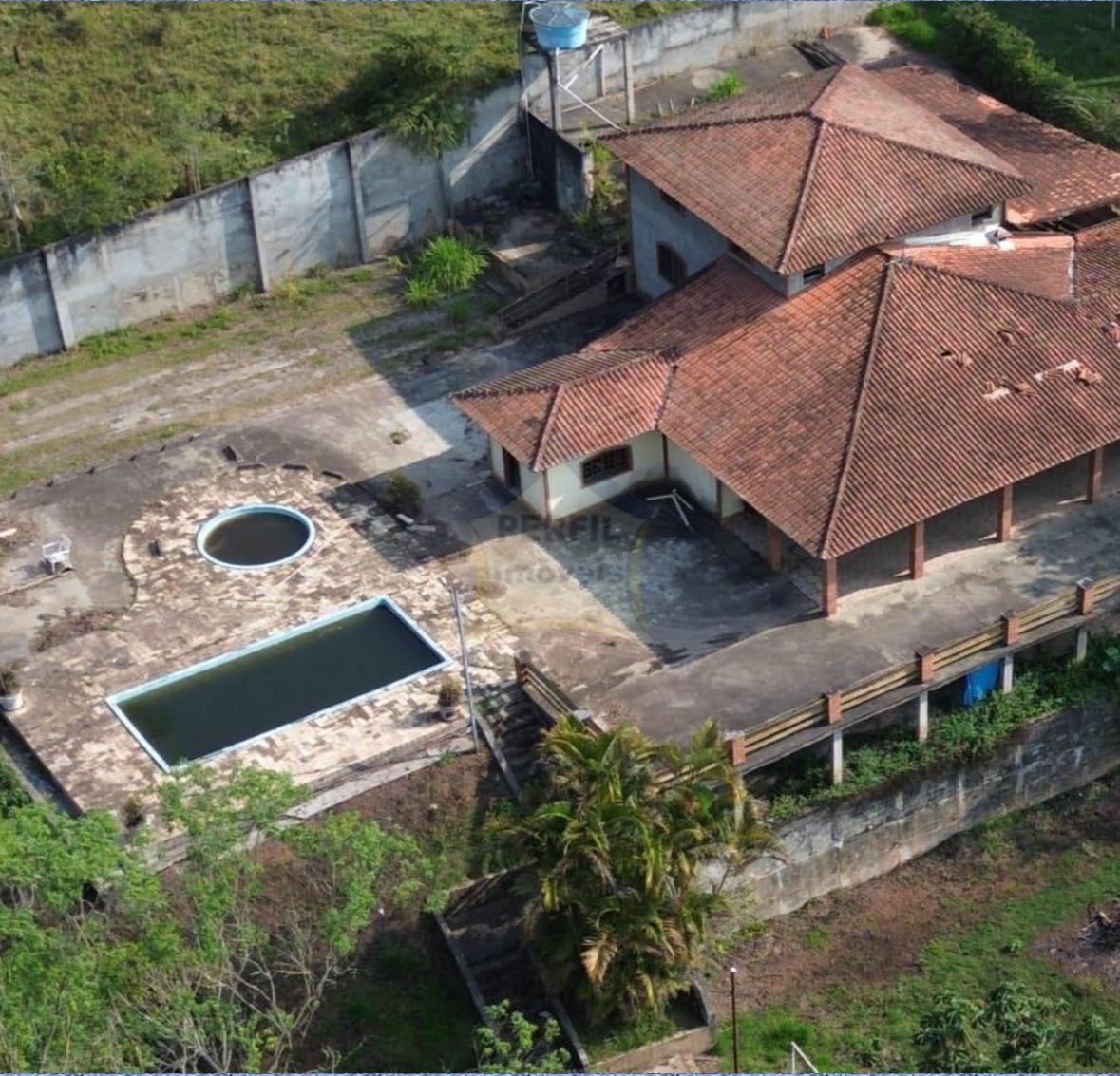 Sítio / Chácara 8 quartos para Venda no bairro Jd Planteucal em Ribeirão Pires