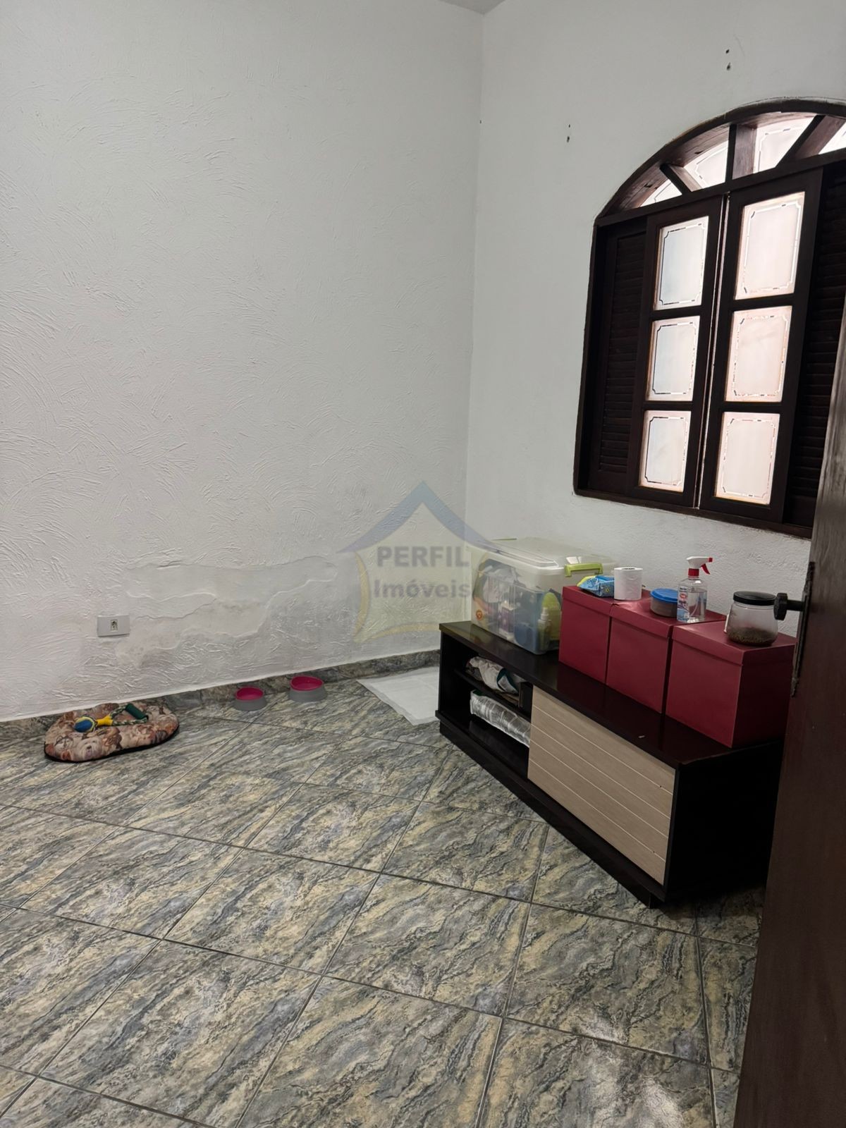 Sobrado 5 quartos para Venda no bairro Jardim Adelina em Mauá