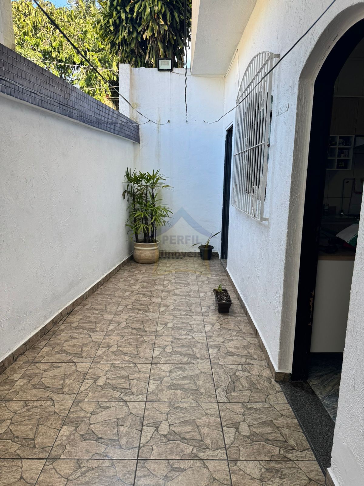 Sobrado 5 quartos para Venda no bairro Jardim Adelina em Mauá