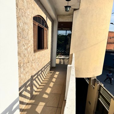 Sobrado 5 quartos para Venda no bairro Jardim Adelina em Mauá