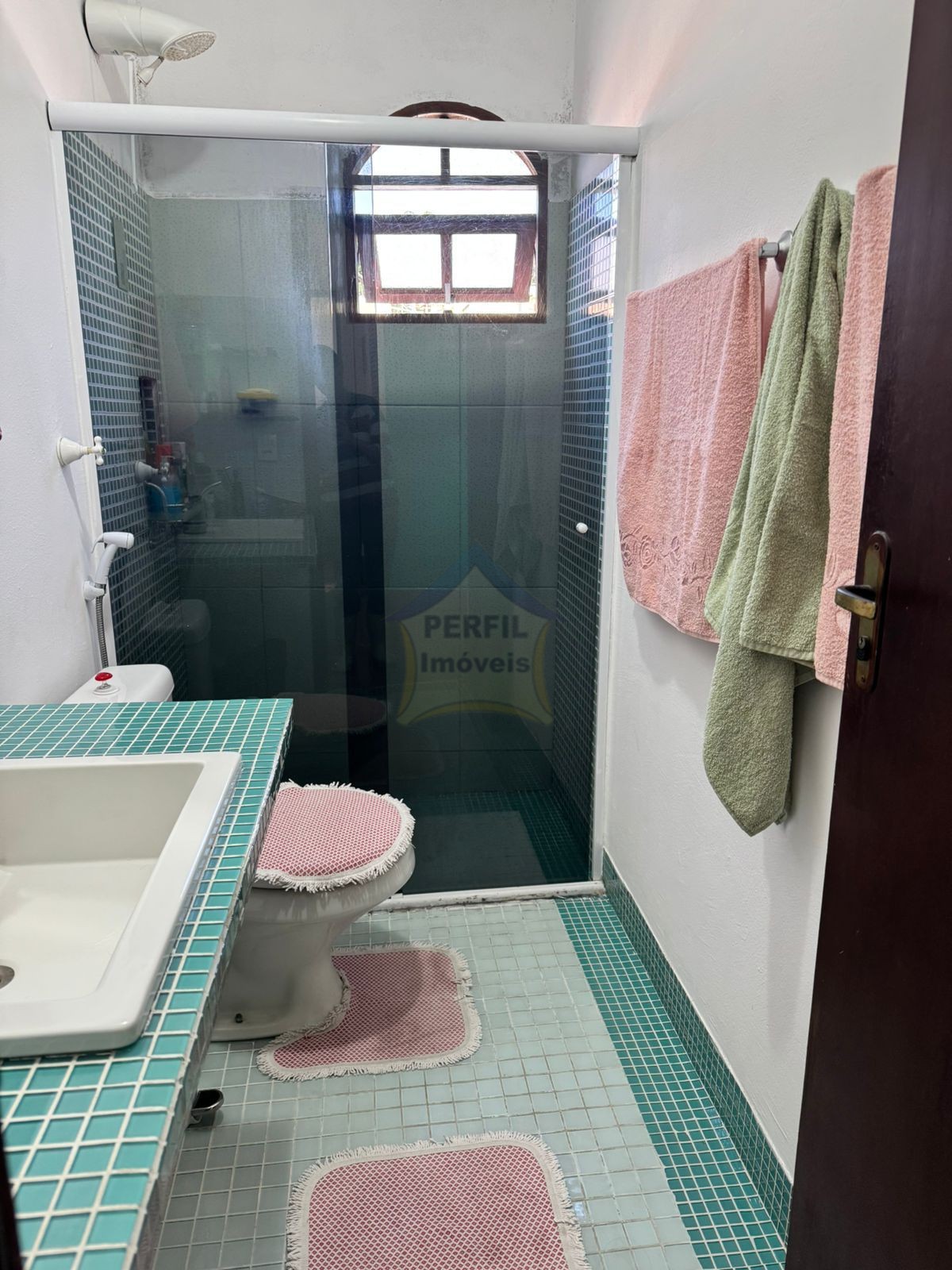 Sobrado 5 quartos para Venda no bairro Jardim Adelina em Mauá