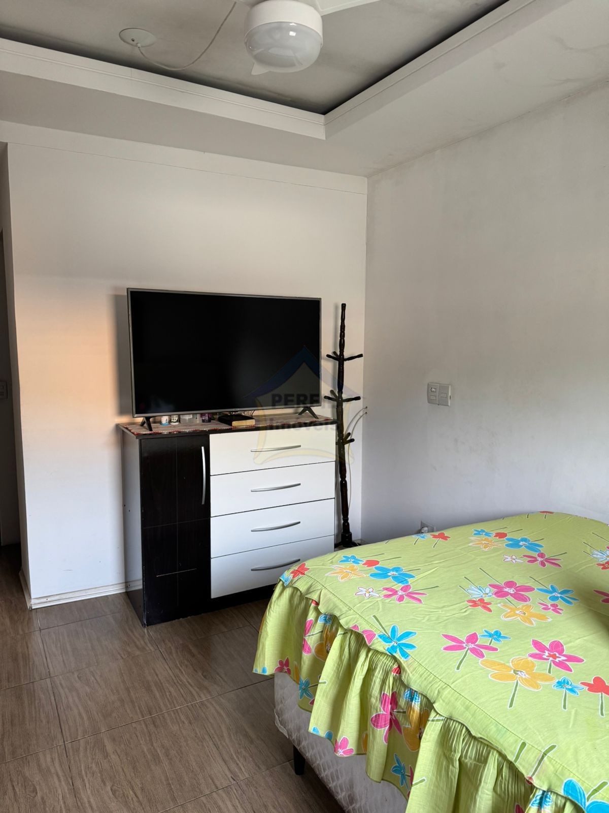 Sobrado 5 quartos para Venda no bairro Jardim Adelina em Mauá