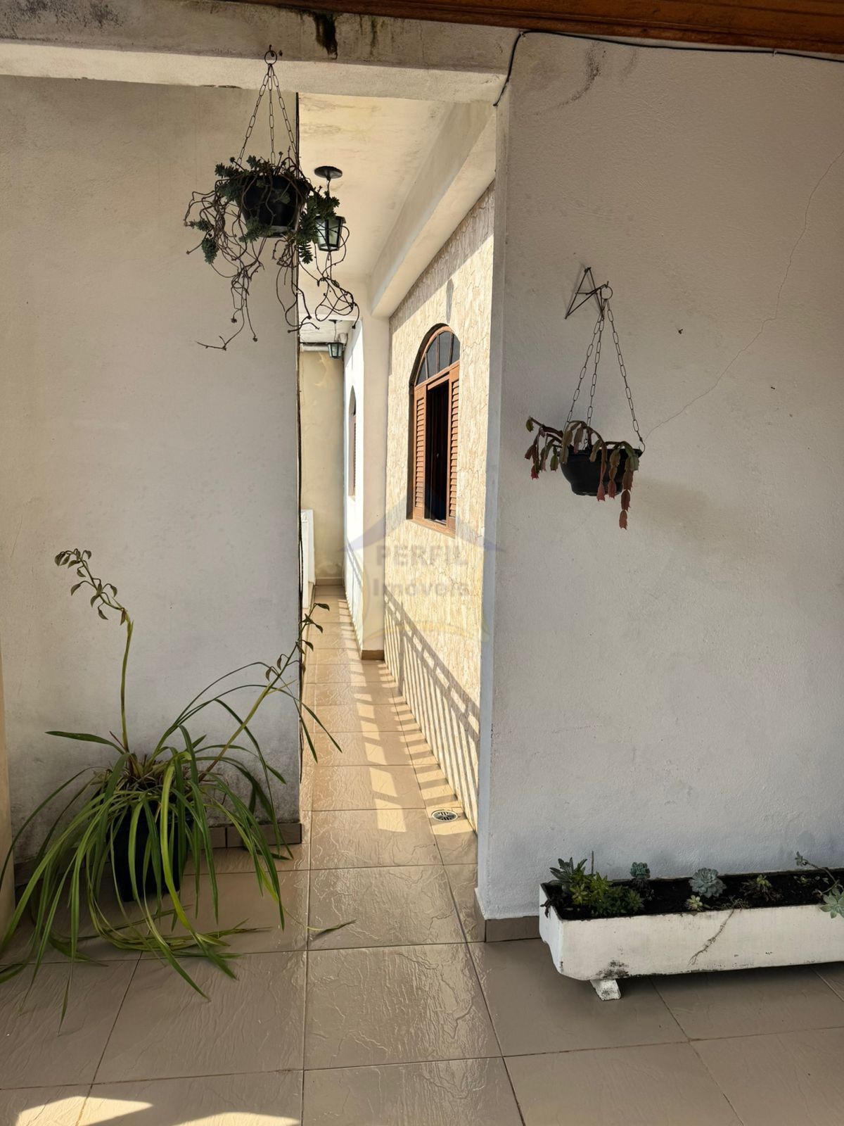 Sobrado 5 quartos para Venda no bairro Jardim Adelina em Mauá