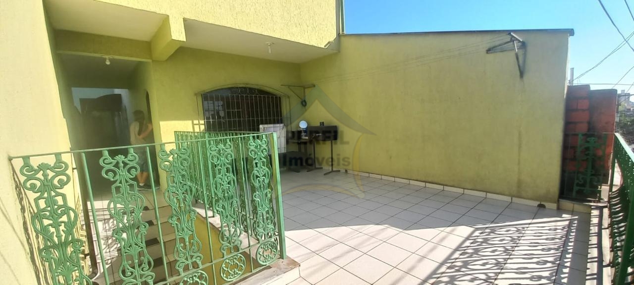 Sobrado 3 quartos para Venda no bairro Jardim Santa Lídia em Mauá