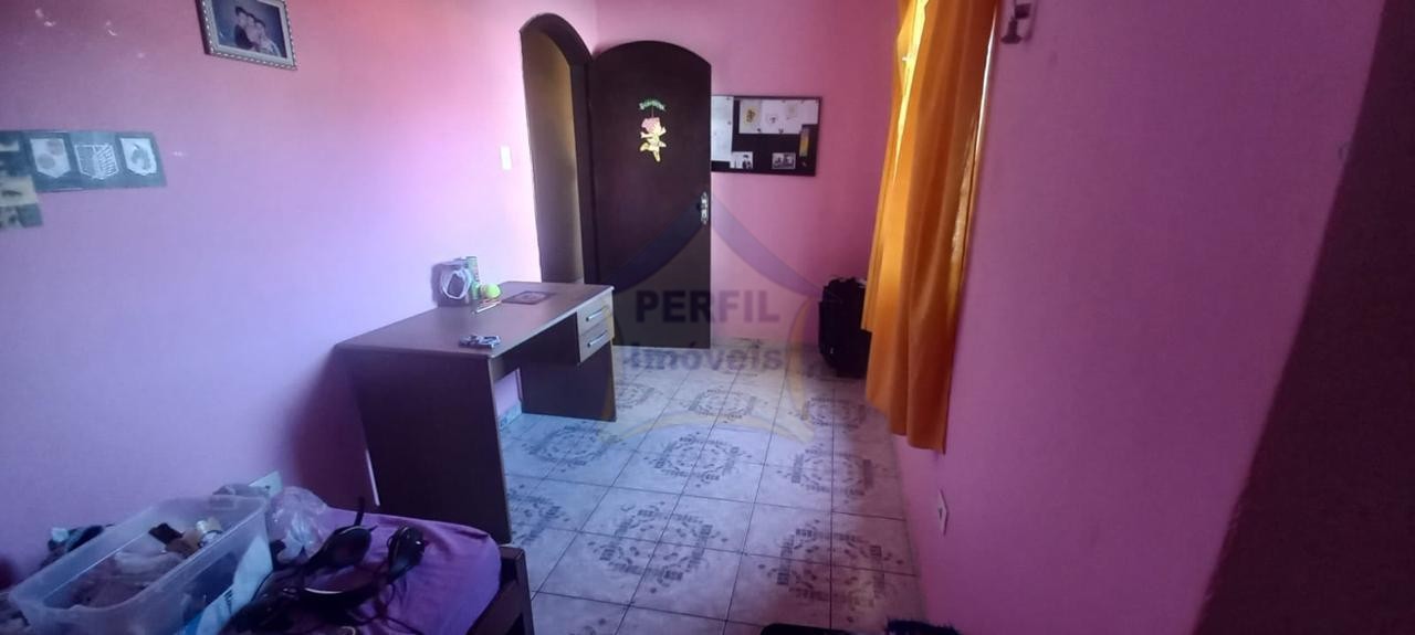 Sobrado 3 quartos para Venda no bairro Jardim Santa Lídia em Mauá