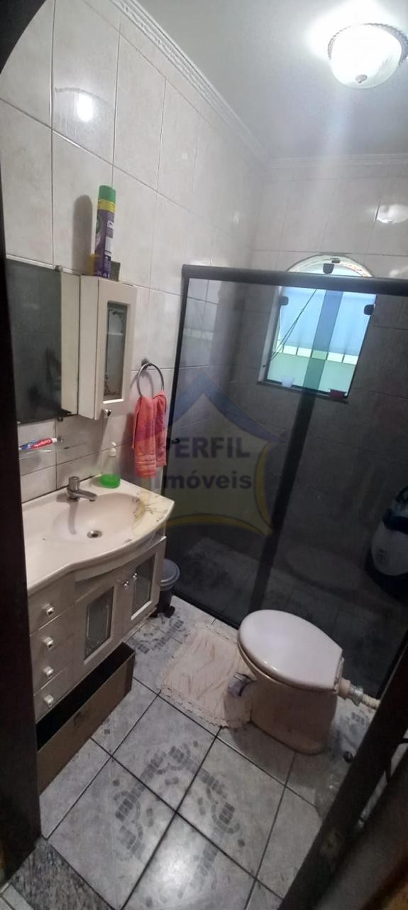 Sobrado 3 quartos para Venda no bairro Jardim Santa Lídia em Mauá