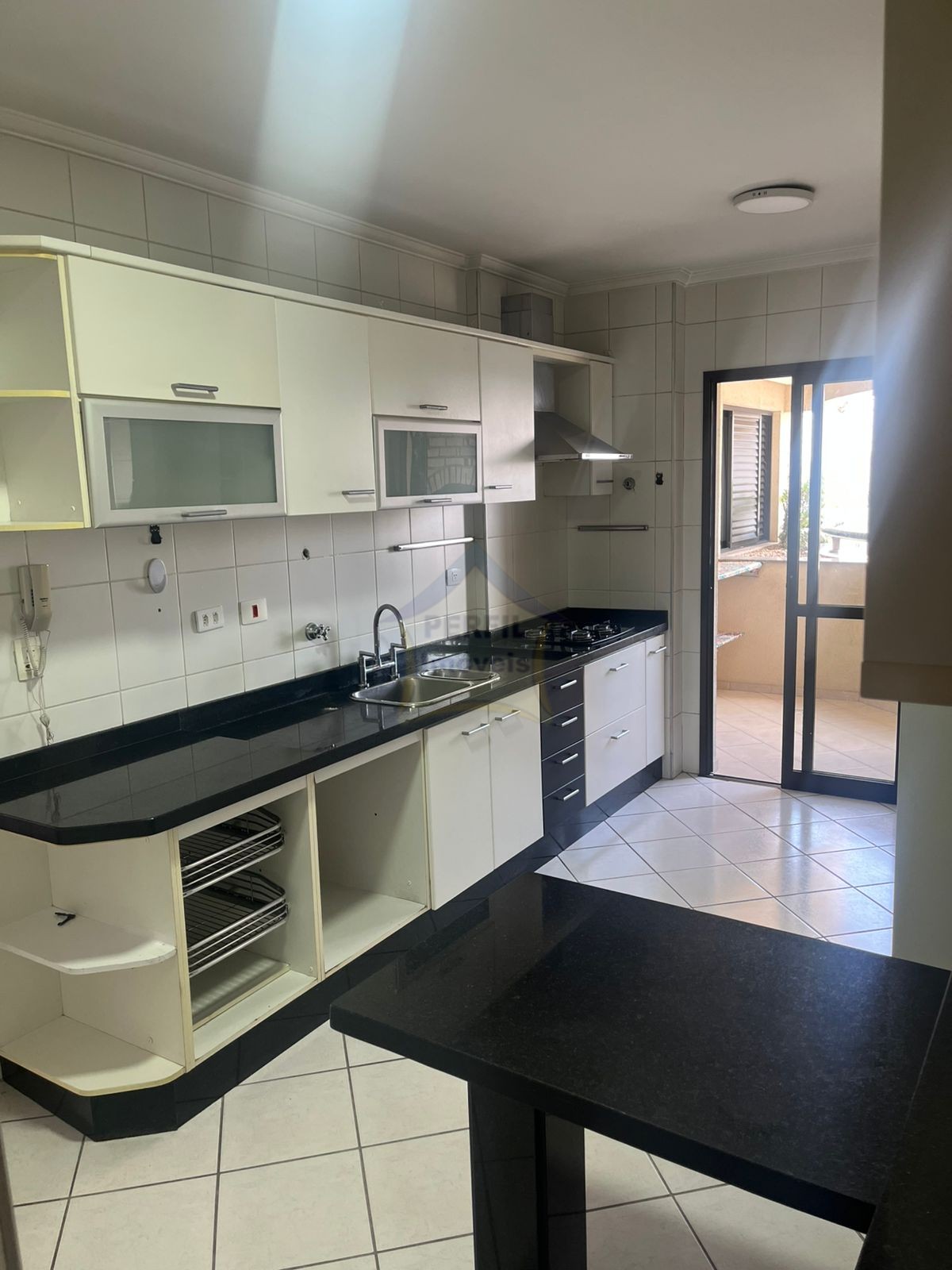 Apartamento para Locação Anual no bairro Vila Assunção em Santo André