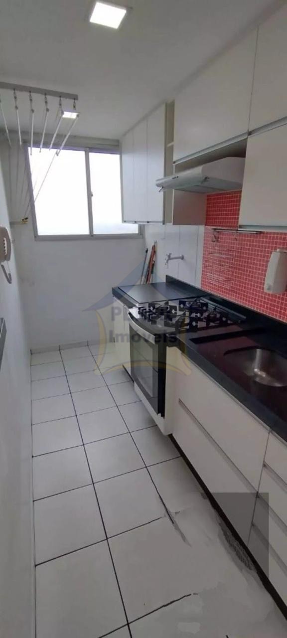 Com 47 m² - 2 quartos Vl. Homero Thon.