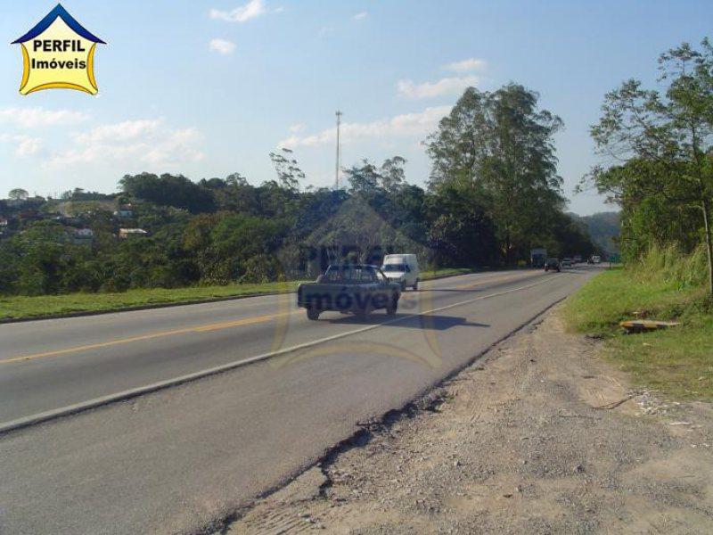 OPORTUNIDADE!!  ÁREA INDÚSTRIAL ! NA RODOVIA ÍNDIO TIBIRIÇÁ 18,500 MT 