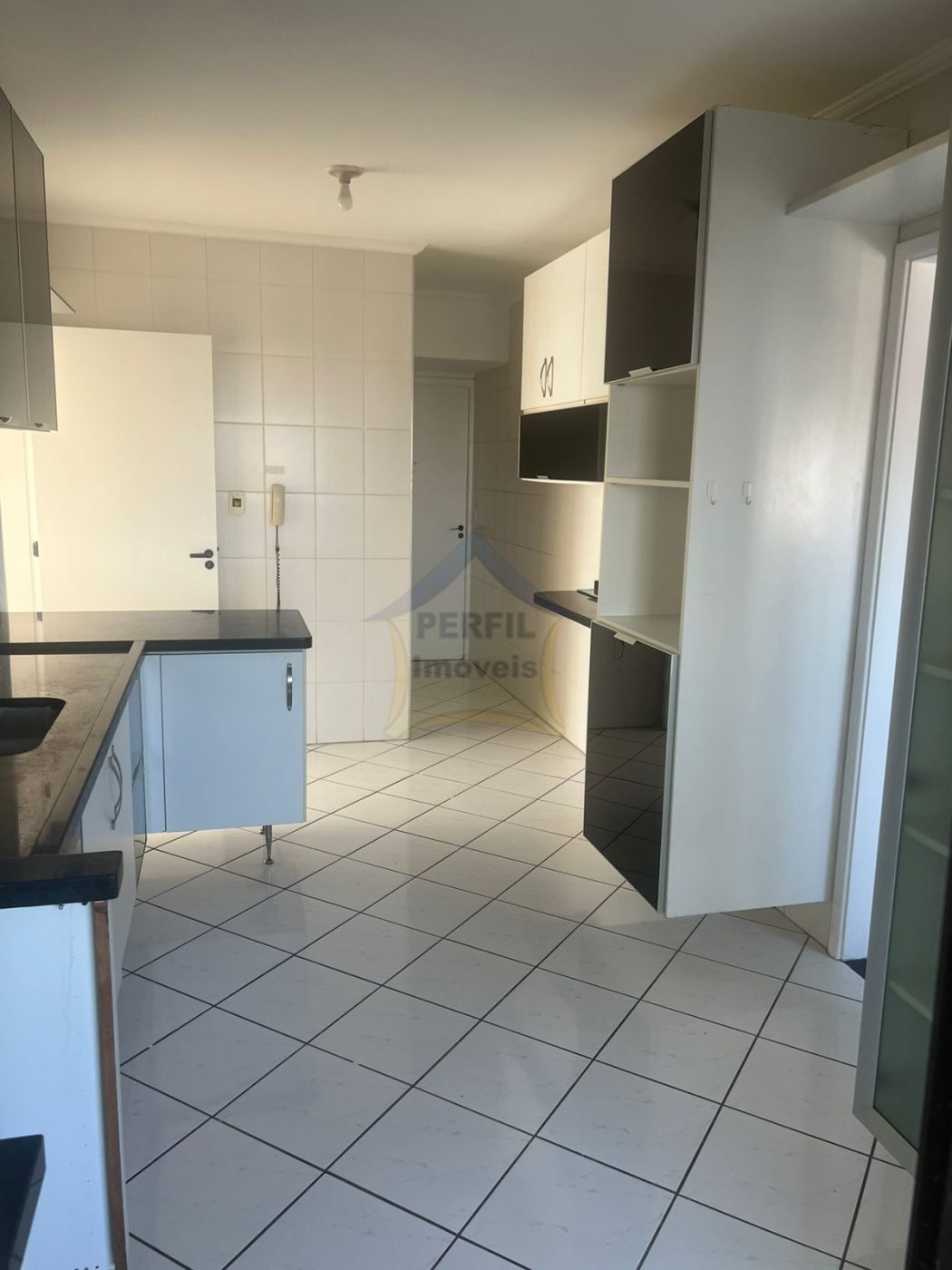 Apartamento 3 suítes para Locação Anual no bairro Vila Assunção em Santo André