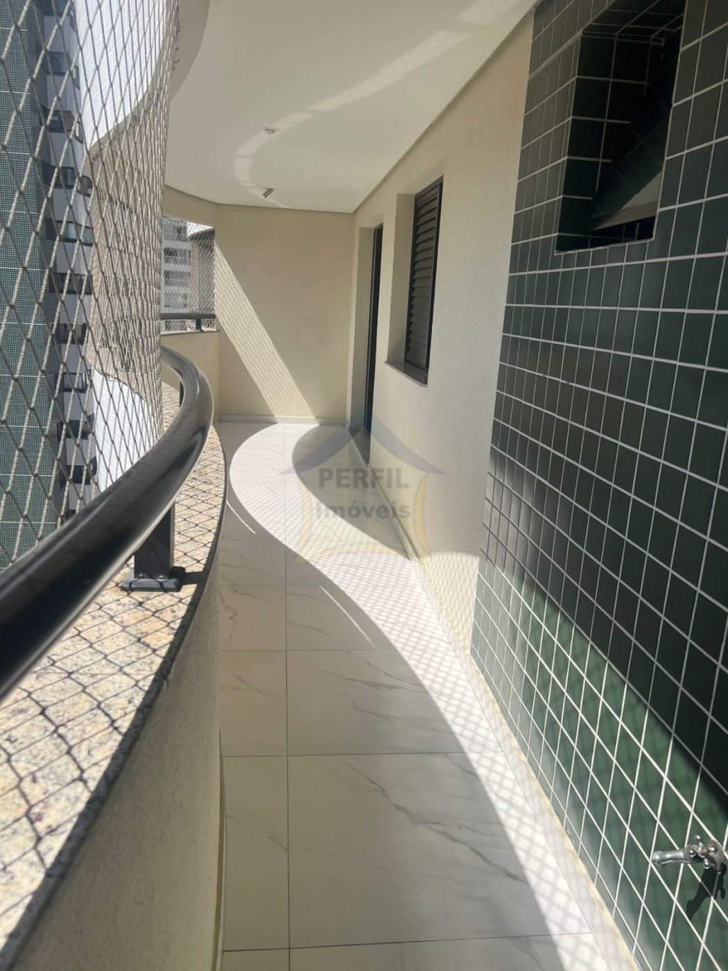 Apartamento 3 suítes para Locação Anual no bairro Vila Assunção em Santo André