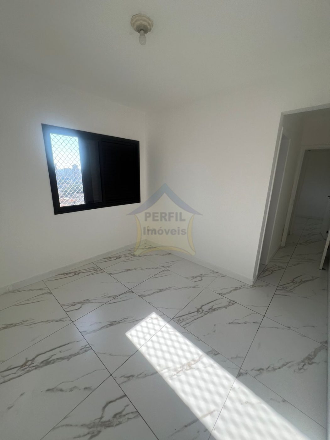 Apartamento 3 suítes para Locação Anual no bairro Vila Assunção em Santo André