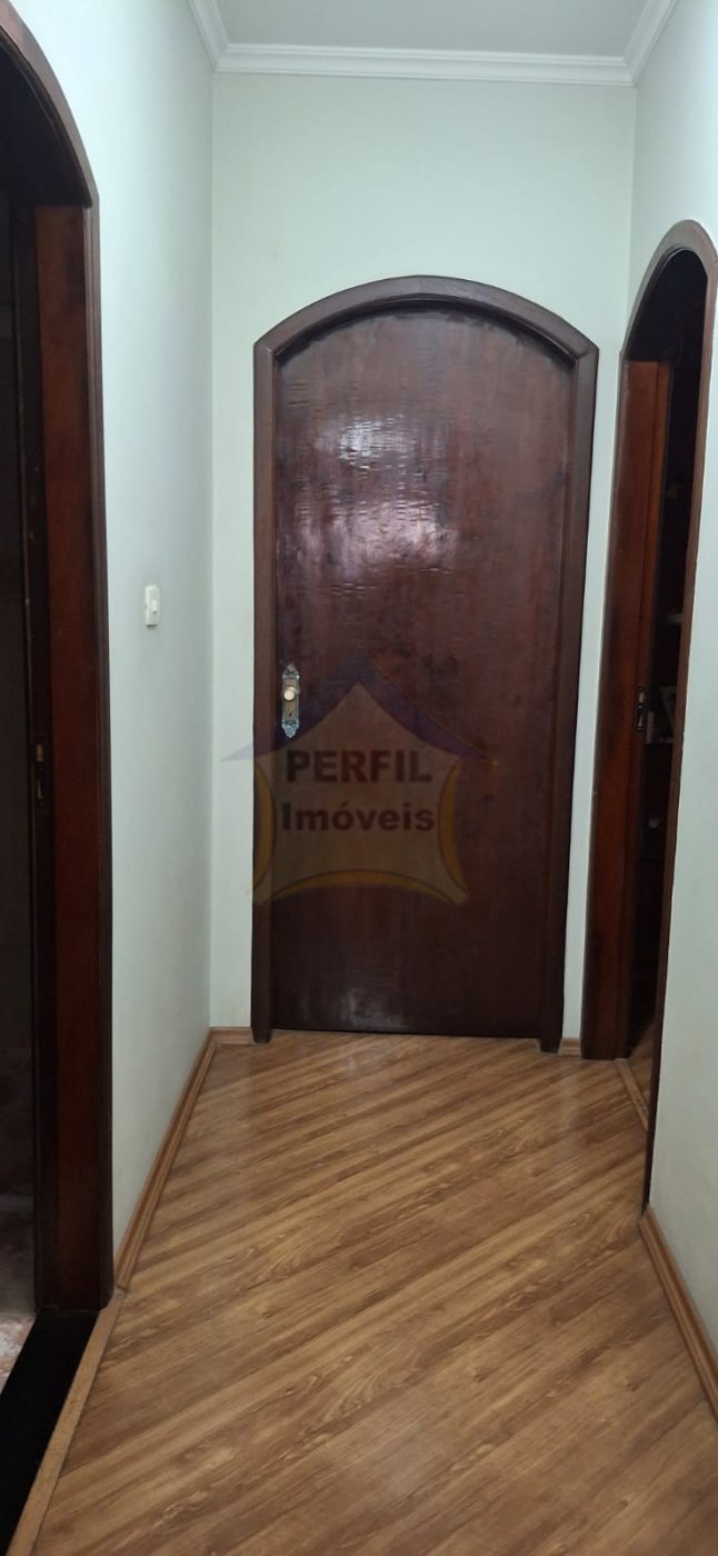 Sobrado 5 quartos para Venda no bairro Vila Camilópolis em Santo André