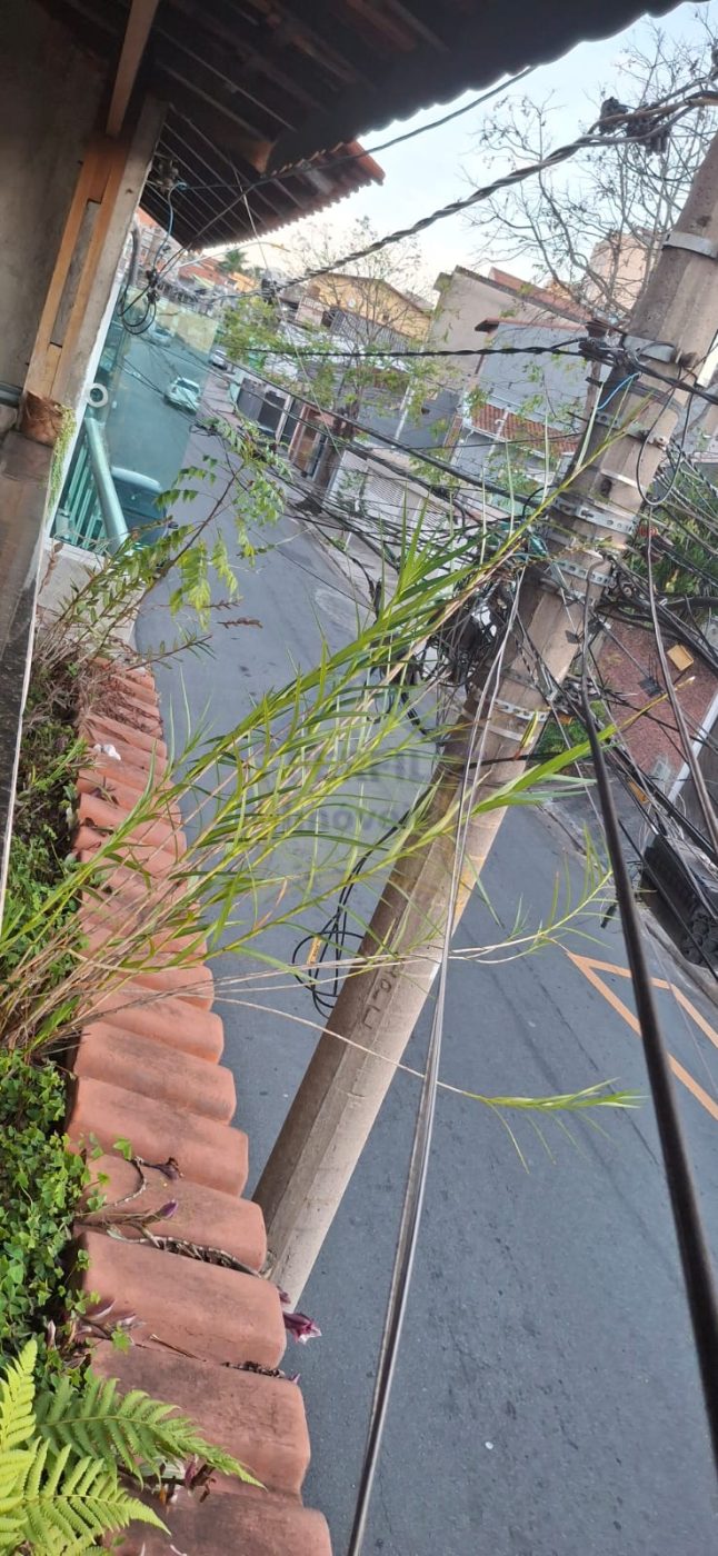 Sobrado 5 quartos para Venda no bairro Vila Camilópolis em Santo André