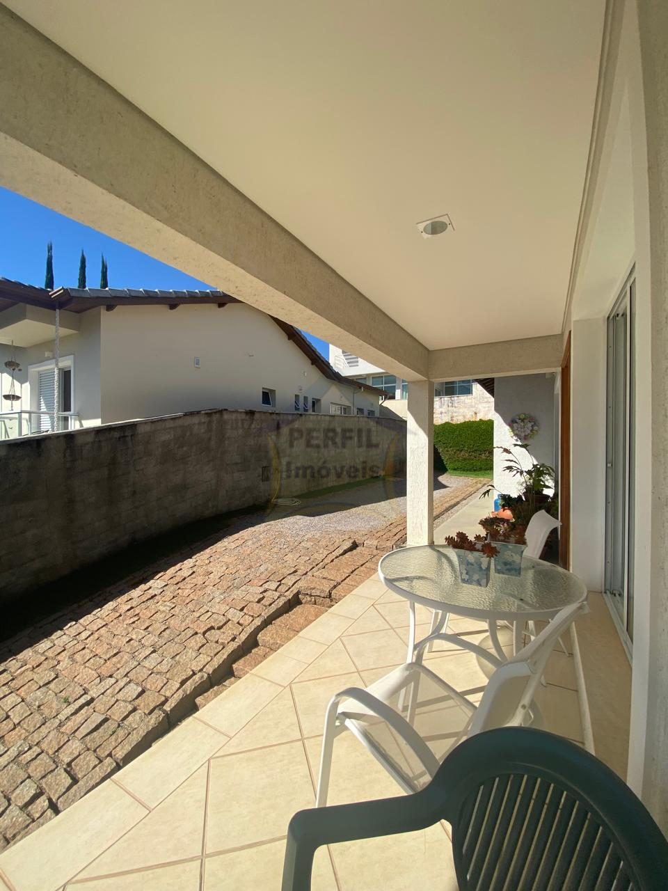 Casa 3 quartos para Venda no bairro Terras de Santa Cruz em Itatiba