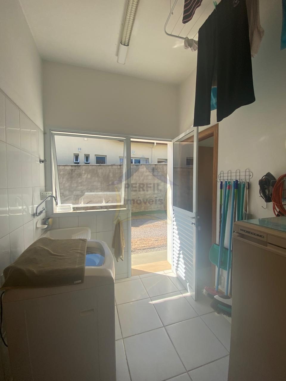 Casa 3 quartos para Venda no bairro Terras de Santa Cruz em Itatiba