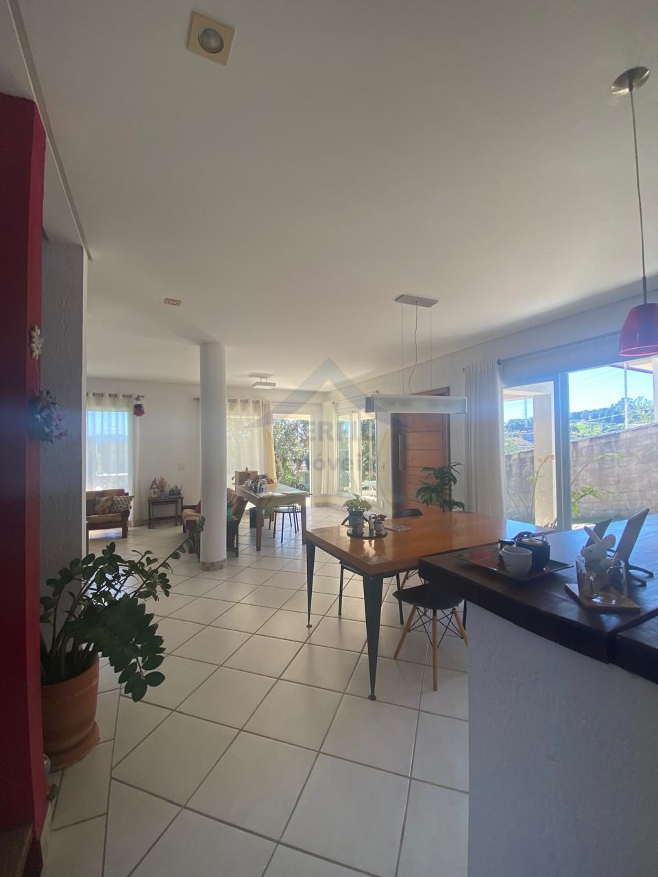 Casa 3 quartos para Venda no bairro Terras de Santa Cruz em Itatiba