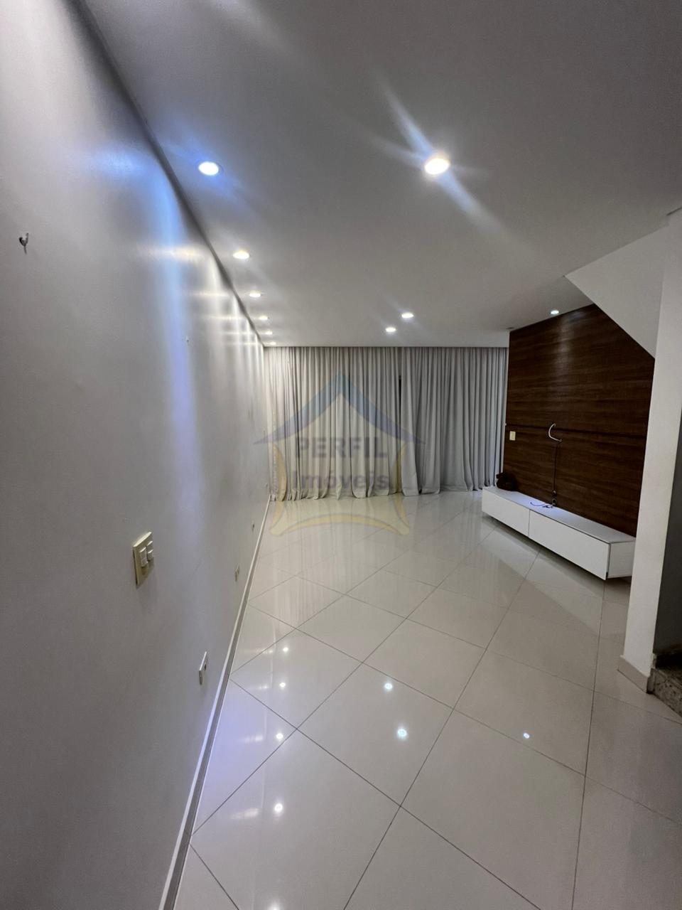 Sobrado 3 quartos para Venda no bairro Jardim Las Vegas em Santo André