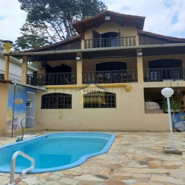 LINDA CHÁCARA À VENDA ,no bairro Dos Finco, 3 dorm, 1 suíte, 6 vagas, 450 m, 1200 m