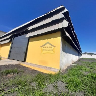 OPORTUNIDADE - ÓTIMO GALPÃO PARA LOCAÇÃO! Localizado no bairro Rincão das Lendas